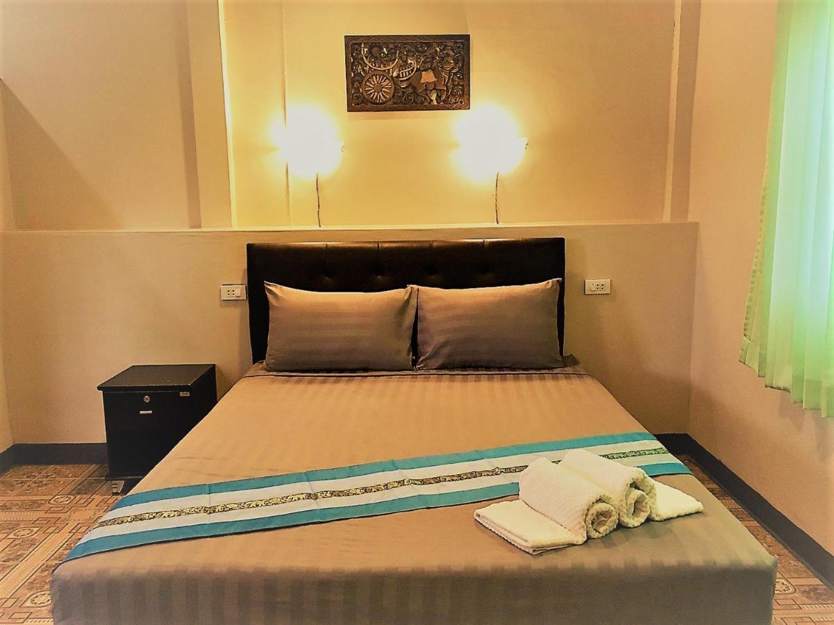 Eidi Homestay Nong Kung Si ภายนอก รูปภาพ