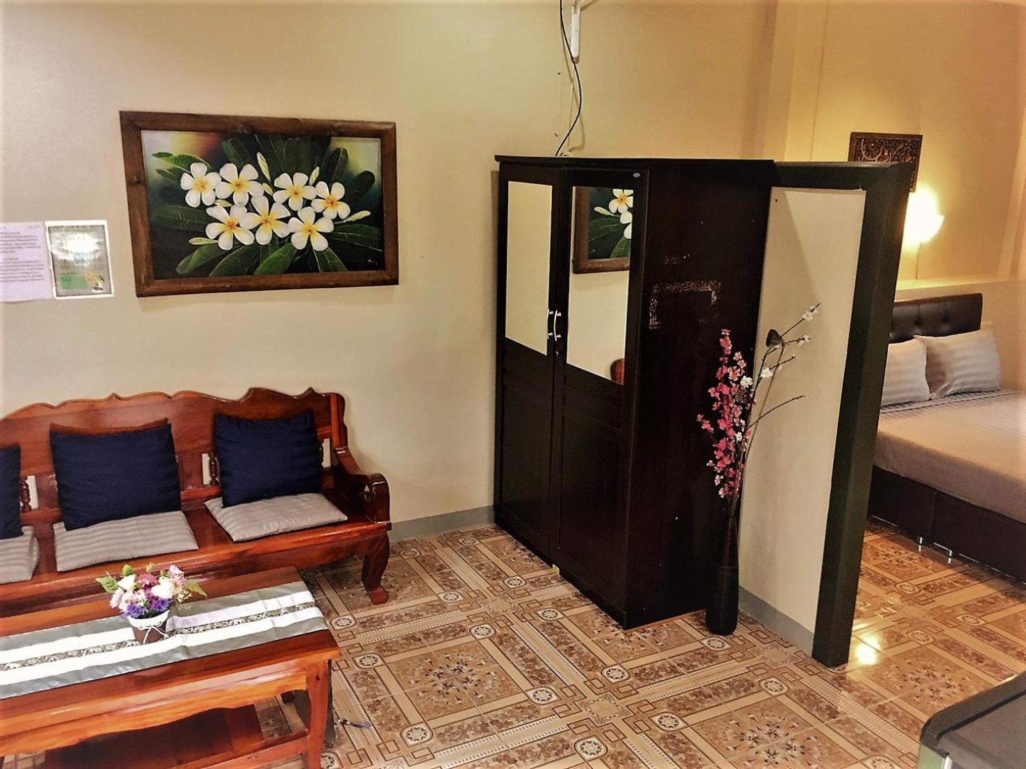 Eidi Homestay Nong Kung Si ภายนอก รูปภาพ