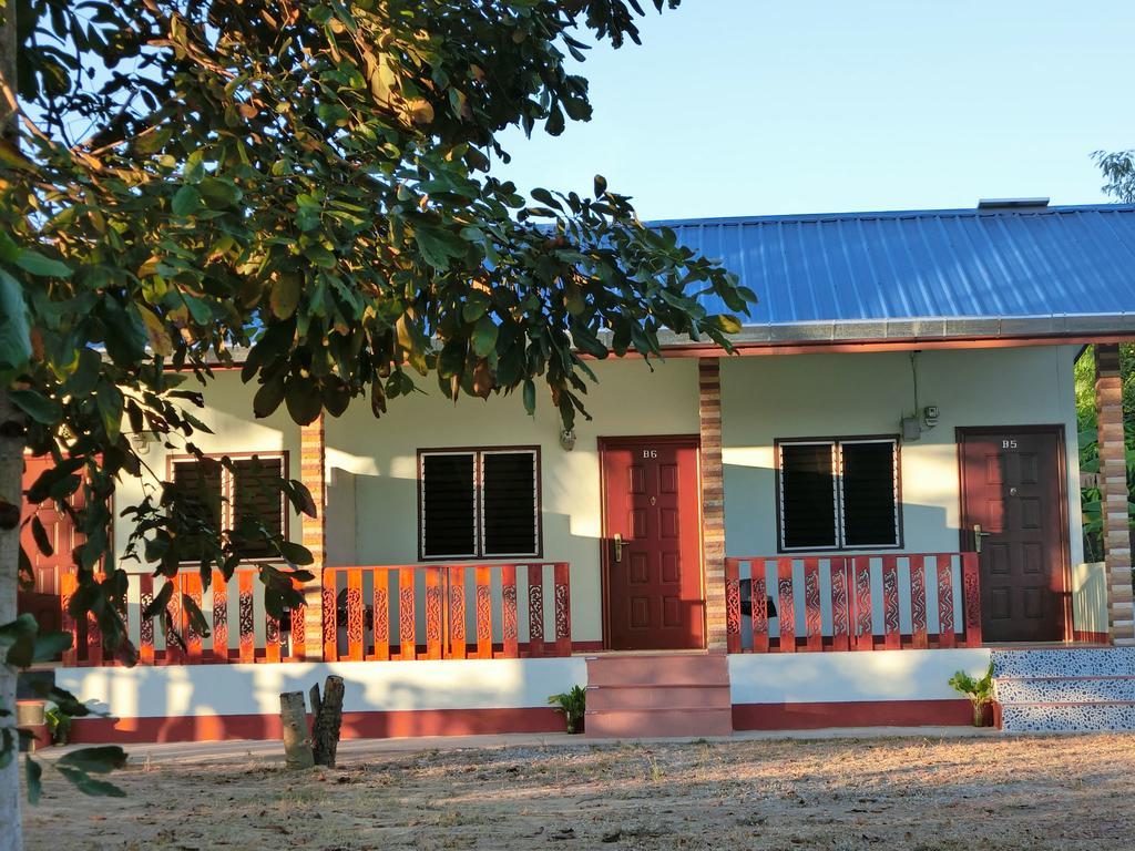 Eidi Homestay Nong Kung Si ภายนอก รูปภาพ