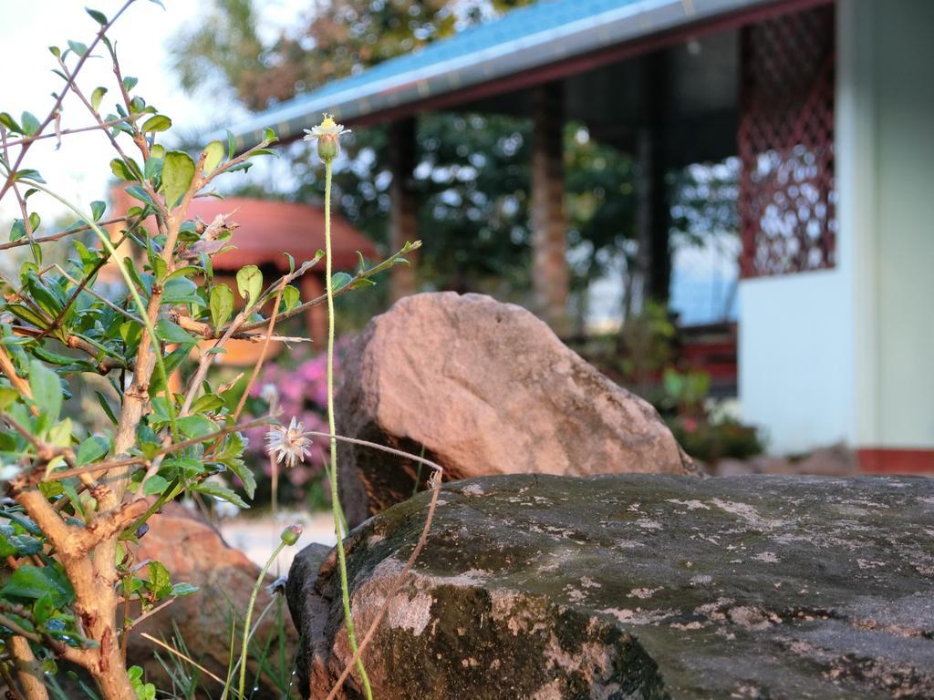 Eidi Homestay Nong Kung Si ภายนอก รูปภาพ