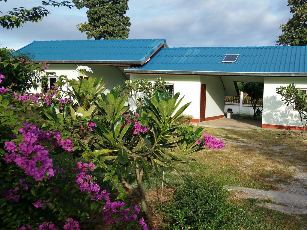 Eidi Homestay Nong Kung Si ภายนอก รูปภาพ