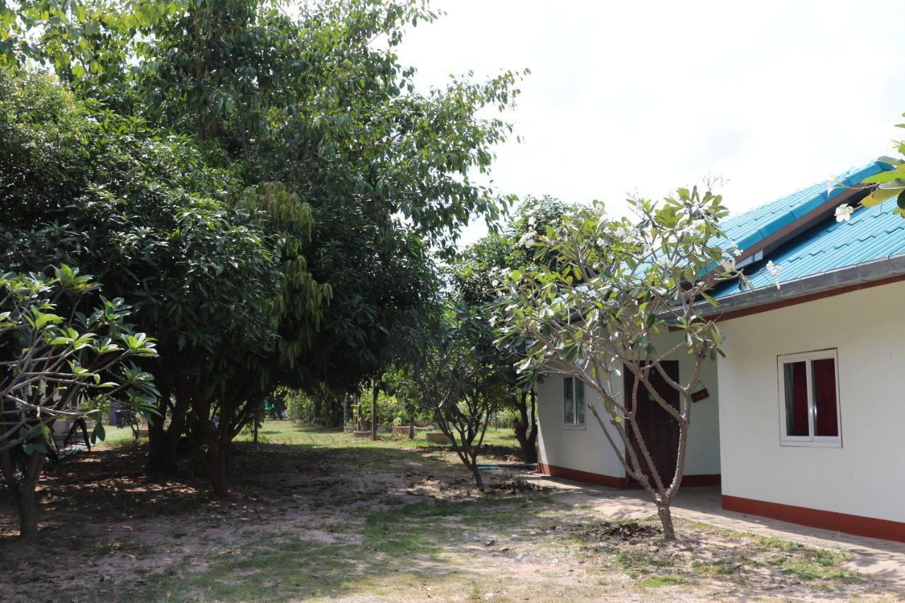 Eidi Homestay Nong Kung Si ภายนอก รูปภาพ